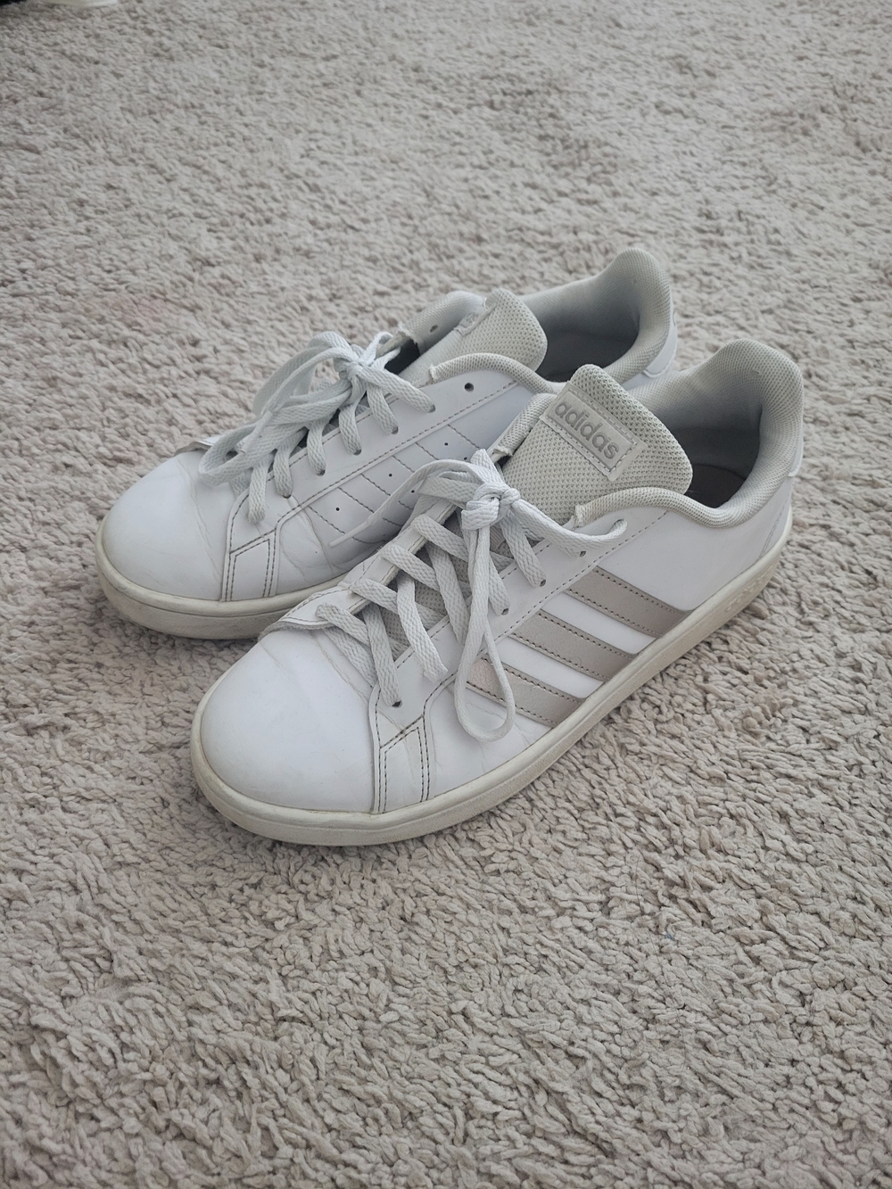 Adidas White Classic Low-Top Sneakers